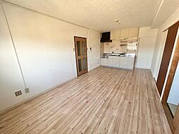 メゾン田井新町 4階3LDKのリビング/ダイニング