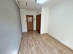 グローバル高田 106 1階1Kのリビング/ダイニング