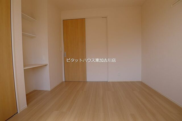 寝室
