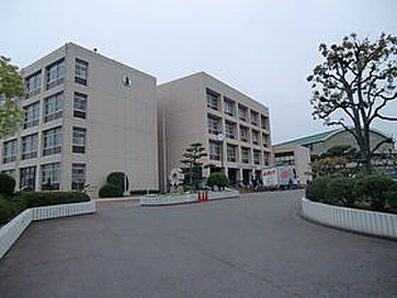 画像18:兵庫県立播磨南高校（2406m）