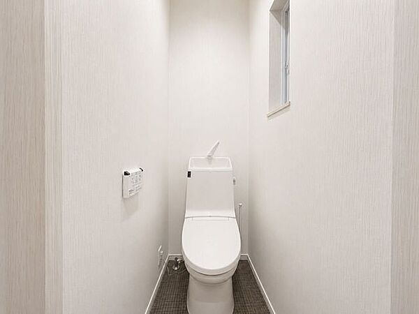 トイレを拡大表示