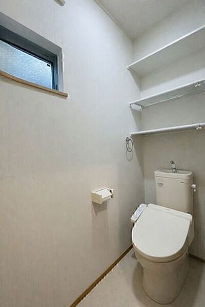 トイレを拡大表示