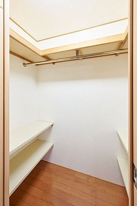 WICはお洋服はもちろん季節のものなども多数収納可能です☆