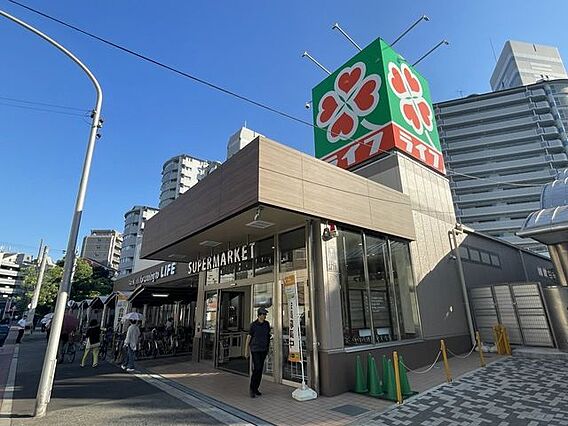 ライフ朝潮橋駅...