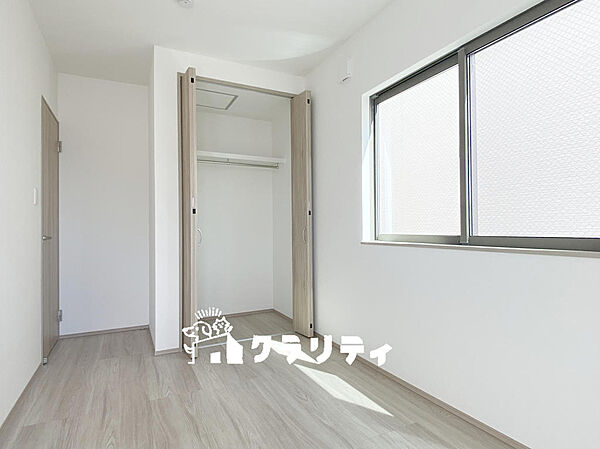 洋室を拡大表示
