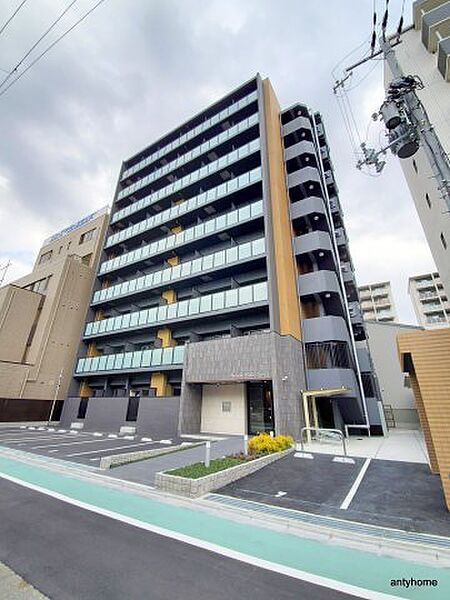 プレサンス江坂クォーレ ｜大阪府吹田市南吹田5丁目(賃貸マンション1K・2階・22.77㎡)の写真 その1