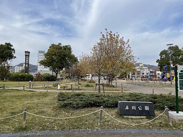 画像25:【公園】湊川公園まで982ｍ