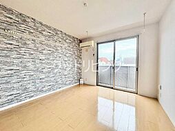 パルズ　プレイス 205 2階1Kのリビング/ダイニング