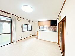 松戸市六高台8丁目　戸建て 4LDKの室内