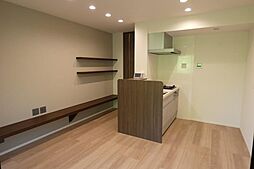 グランパセオ湯田 102 1階1LDKのリビング/ダイニング