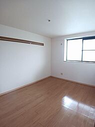 メゾン・カルフール 203 2階2DKのリビング/ダイニング