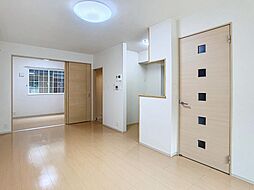 メゾン　エメラルド　Ａ 101 1階1LDKのリビング/ダイニング