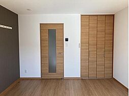 ラテラスIII 101 1階1Kの室内