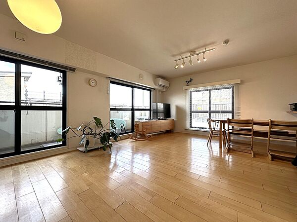 リビング/ダイニング