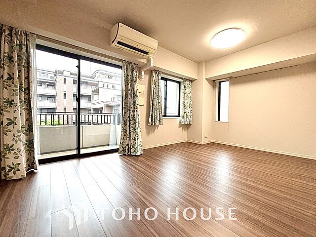 リビング/ダイニング アトラス調布北棟(杜の棟) 5階/-