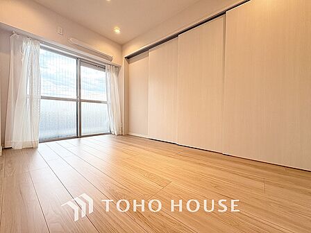 広々としたお部屋は、インテリアを考える楽しみもありますね。