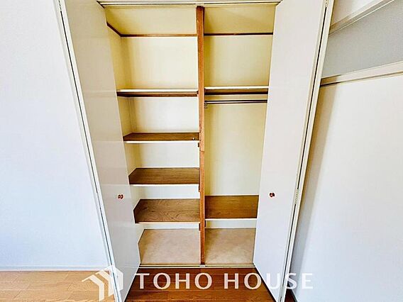 建物内部の収納...