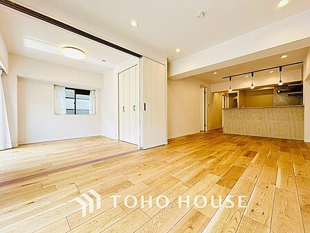家は、ただ生活する場ではなく、笑顔の毎日、安らぎの日々のために、暮らしを愉しく、快適にする場所。