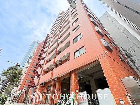 住まいが放つ、洗練された存在感。外観が映し出す、新しい生活の幕開け。
