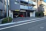 駐車場：敷地内駐車場（屋内平面式）