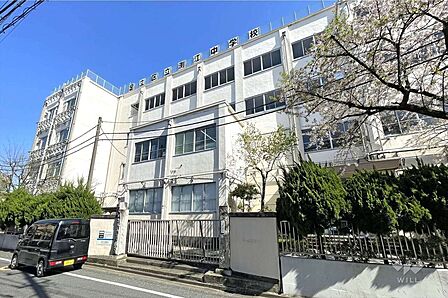 渕江中学校[公立]の外観
