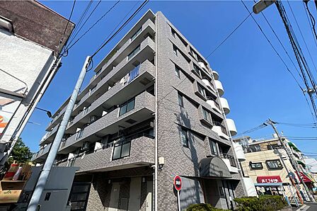 キャニオングランデお花茶屋の外観(南東側から)