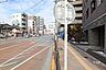 その他：敷地西側の前面道路（南側から）