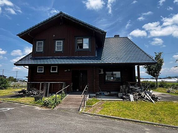 住宅兼店舗で敷...