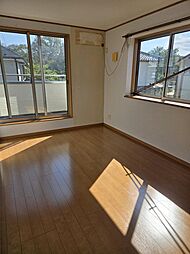 Ж下恩方一軒家Ж 5LDKのリビング/ダイニング