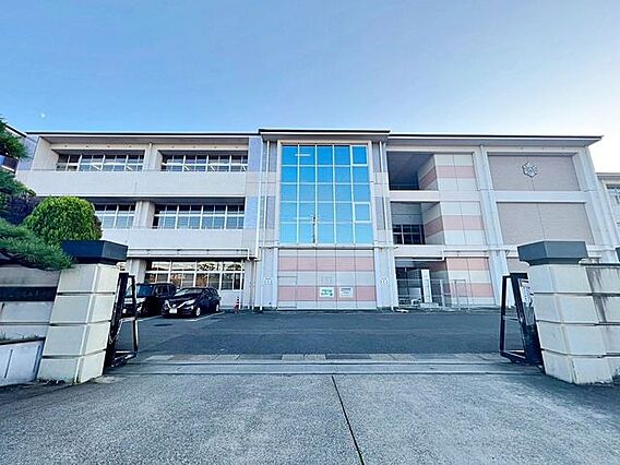 日進市立香久山...