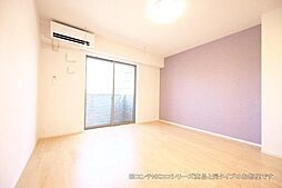 イーストブルー　Ｉ 104 1階ワンルームのリビング/ダイニング