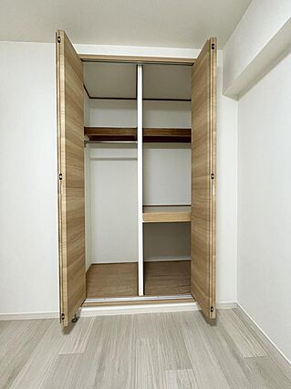 枕棚付きクロー...