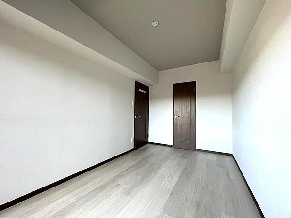 洋室を拡大表示