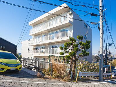 外観:■鴨居駅徒歩8分、陽当り良好yの全面改装。ペット可・アフター保証付。 外観:■鴨居駅徒歩8分、陽当り良好yの全面改装。ペット可・アフター保証付。