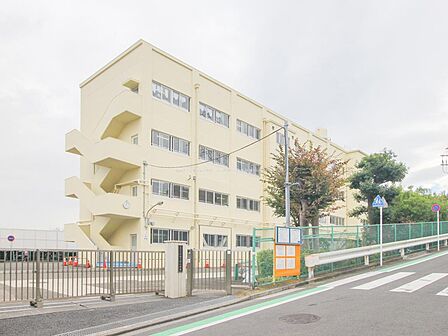 【横浜市立小菅ヶ谷小学校】