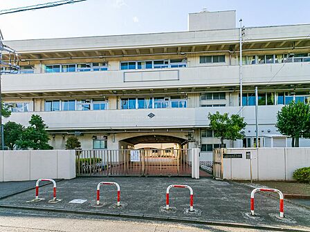 ◆横浜市立西寺尾小学校…徒歩6分