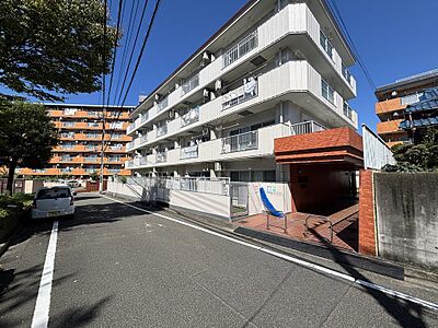 外観:◎JR横浜線「十日市場」駅徒歩4分の好立地・通勤・通学至便◎安心の新耐震基準マンション 外観:◎JR横浜線「十日市場」駅徒歩4分の好立地・通勤・通学至便◎安心の新耐震基準マンション