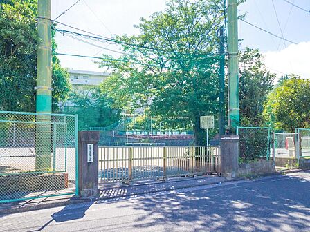 【横浜市立&amp;#23643；風ヶ浦小学校】