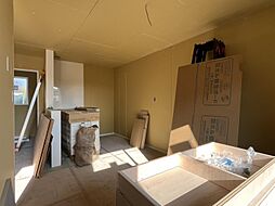 ソラティオII 105 1階ワンルームのリビング/ダイニング