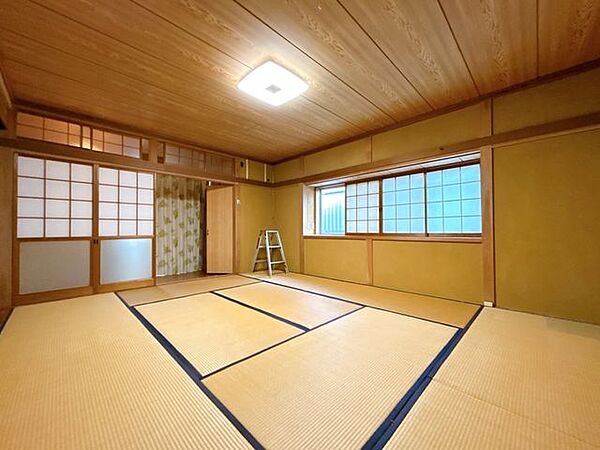 室内