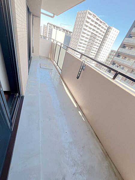 バルコニーを拡大表示