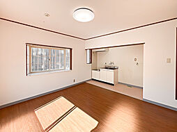 JR紀勢本線 紀三井寺駅 徒歩30分の賃貸アパート 2階1Kのリビング/ダイニング