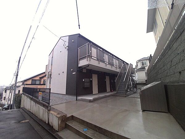 神奈川県横浜市磯子区森６丁目(賃貸アパート1R・1階・18.00㎡)の写真 その1