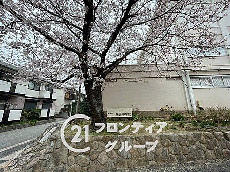 芦屋市立精道中学校 徒歩23分。 1840m
