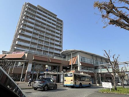 さらら仁川 徒歩15分。 1150m