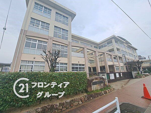 イトーピア逆瀬川ガーデンフラッツ マンション