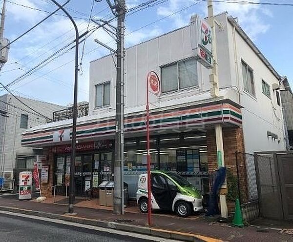 画像20:セブンイレブン蓮沼店 710m