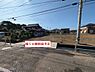 外観：南側道路から撮影