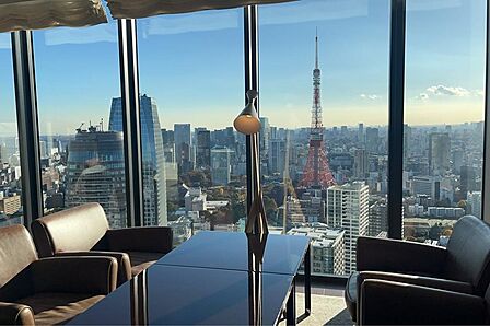 ラウンジ