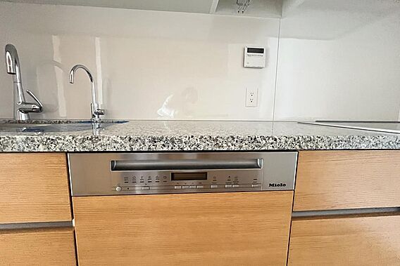 ミーレの食器洗...